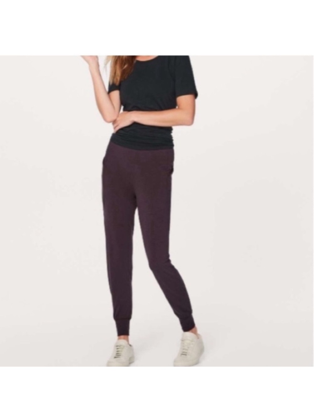 Lululemon Meant to Move Pants Size 4 Cuffed Jogger Side Pockets Purple